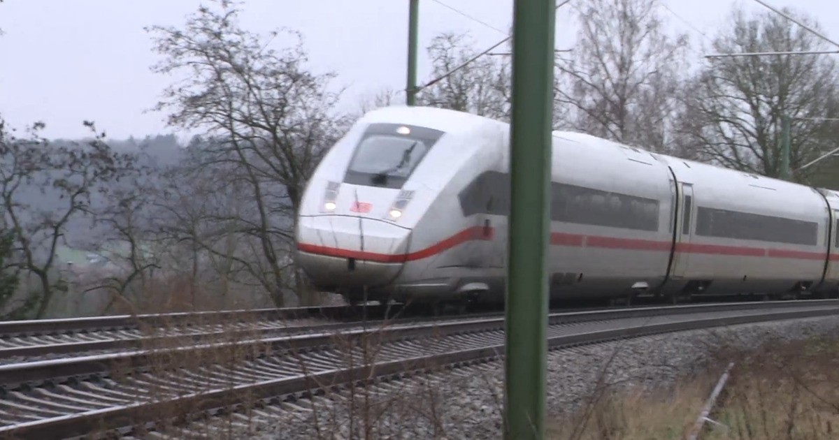 a.tv kompakt: Bundestag stimmt über Bahnstrecke Augsburg-Ulm ab